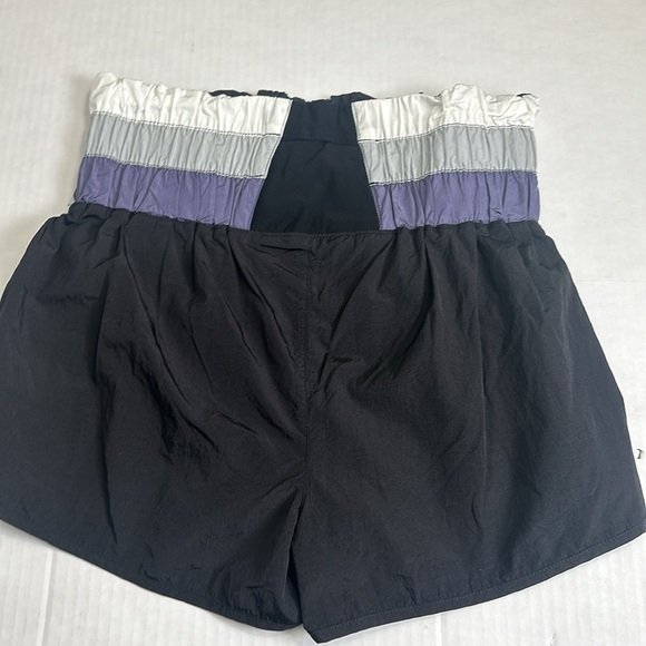 Free People Movement Black High Waisted Shorts Womens Size Medium - Picture 2 of 10